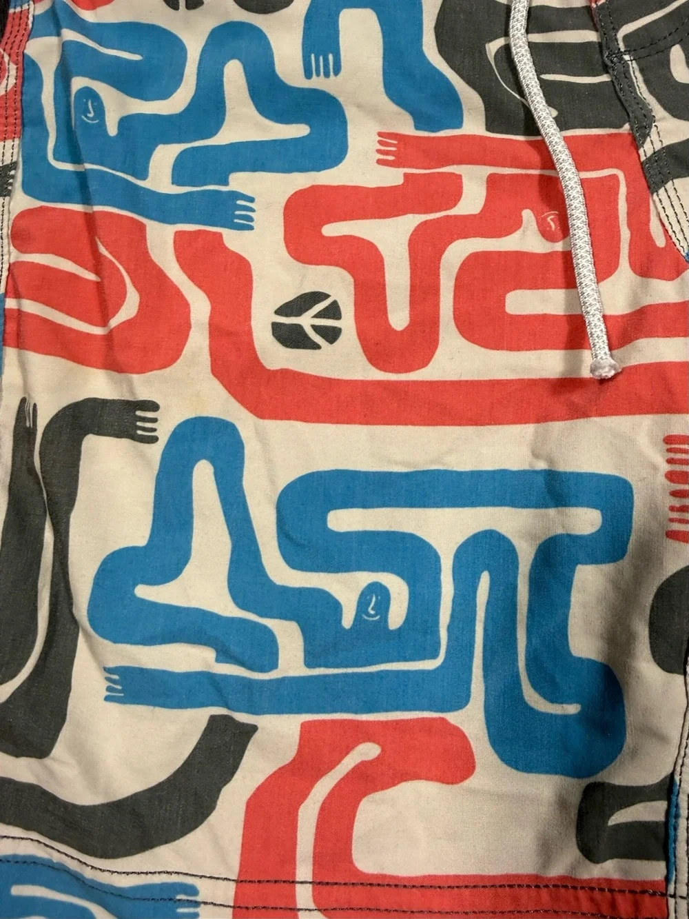 VISSLA Men’s Red Blue Gray Abstract Graphic Board Shorts size 24